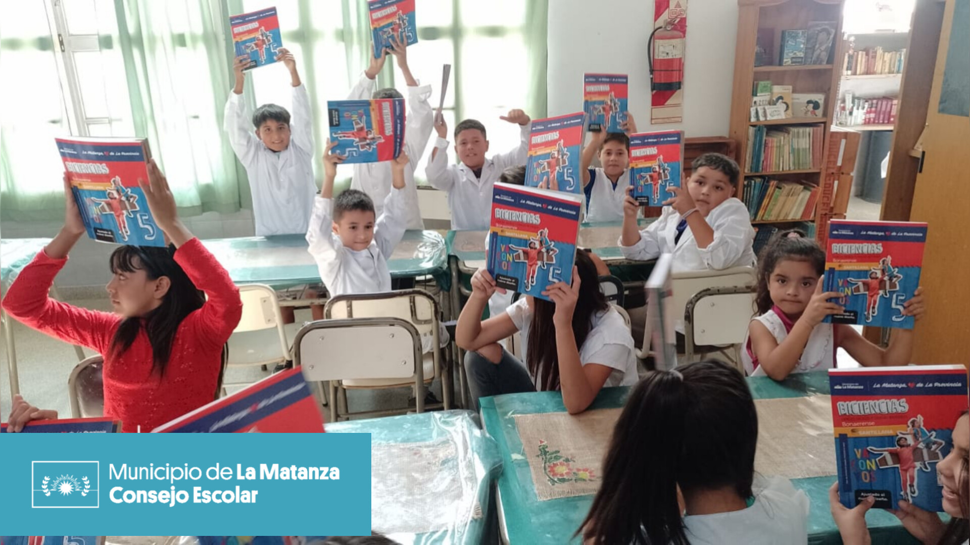 Comenzamos con la entrega de libros